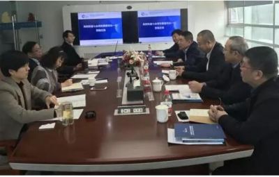 七臺(tái)河市委副書記、市長賈君一行到訪中國石墨