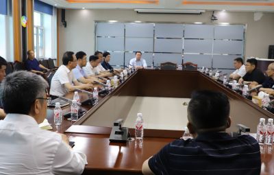 市委副書記、市長(zhǎng)李兵蒞臨寶泰隆座談?wù){(diào)研